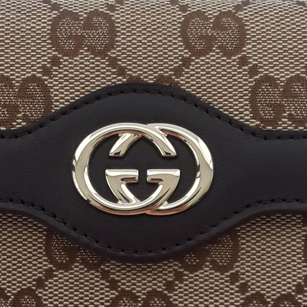 New in box 100% Authentic GUCCI wallet 322326 - Picture 8 of 8